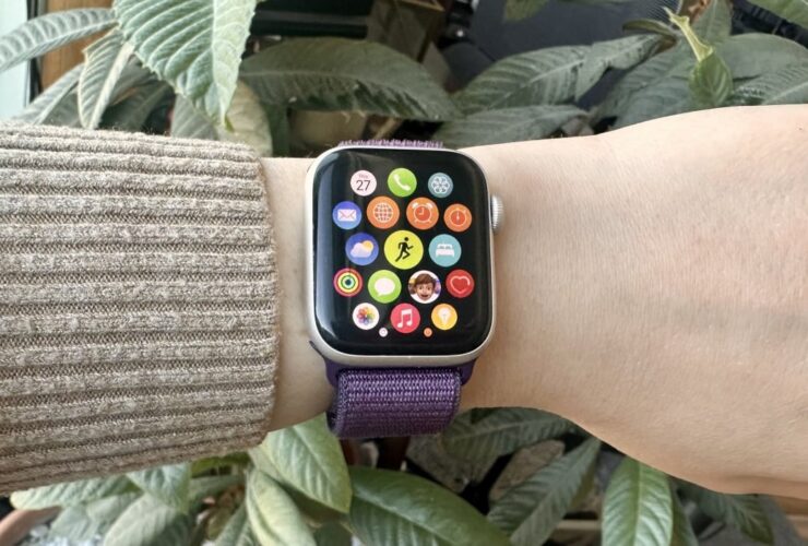 O Apple Watch SE (2ª geração) está com 27% de desconto agora