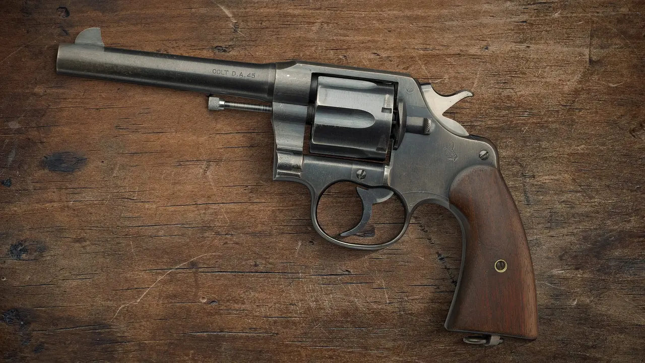 O verdadeiro calibre do revólver 38: mitos e verdades sobre essa arma clássica 1 Revolver .38 A Escolha Certa para Voce