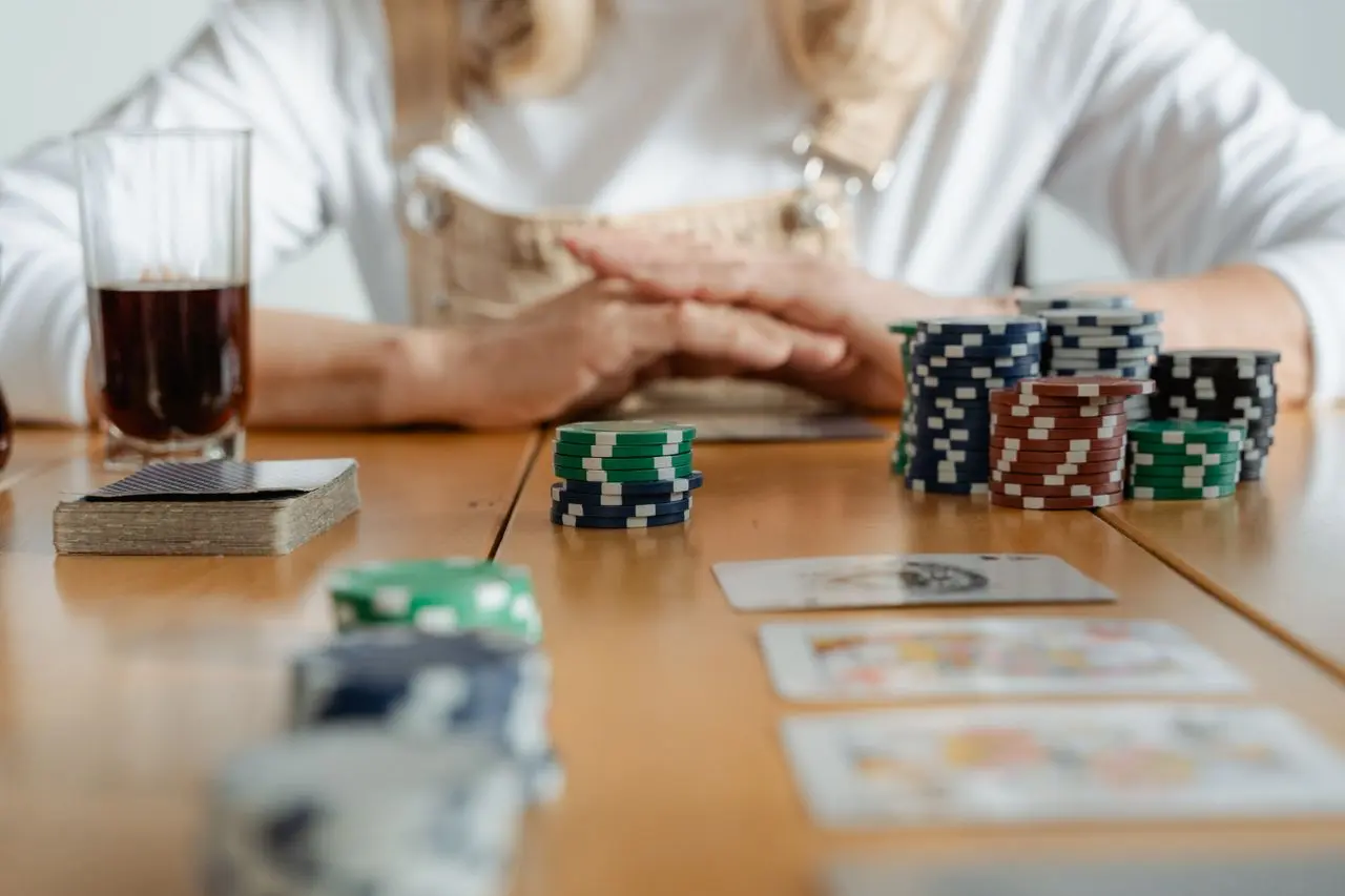 Praticar esportes de mente reduz o declínio cognitivo? 1 jogos poker